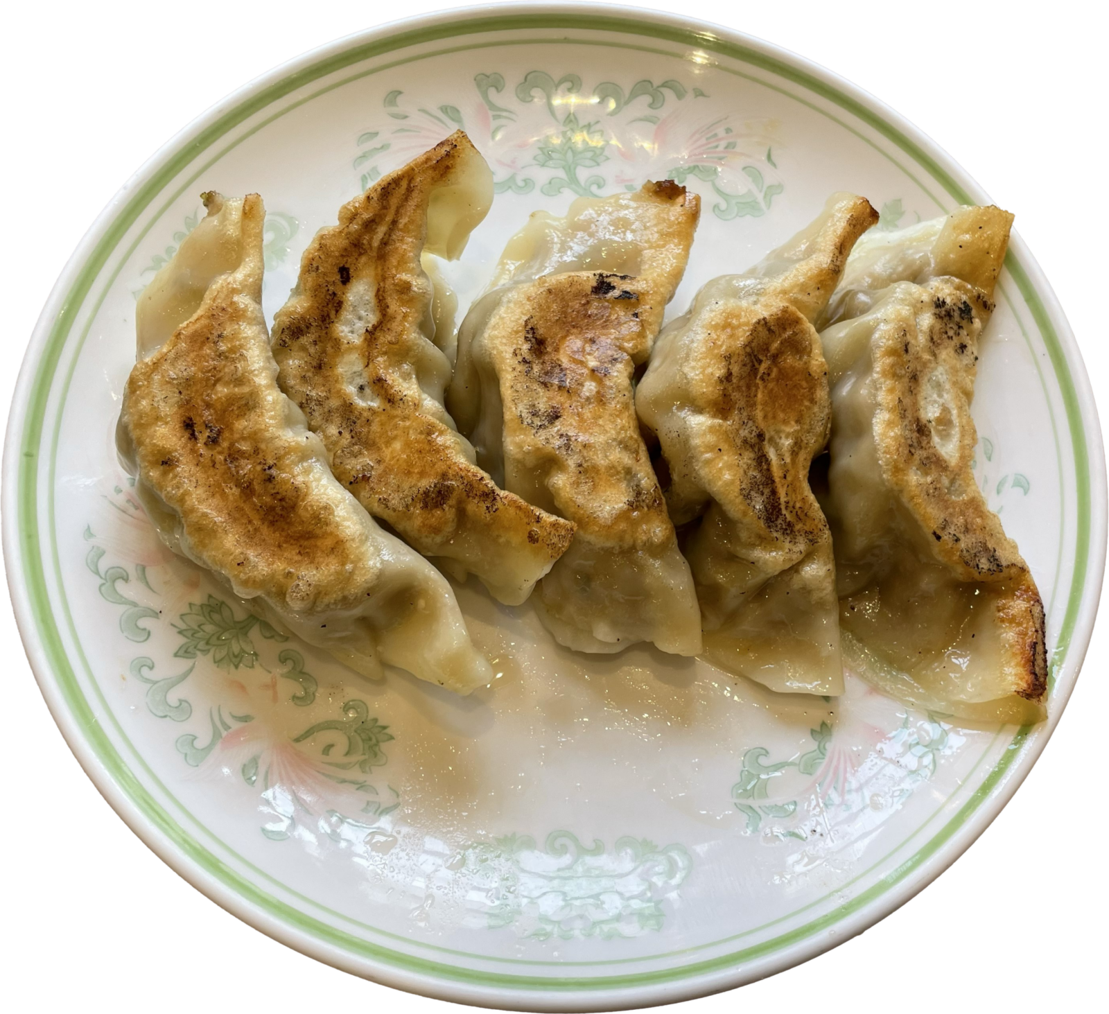 四川園の焼き餃子。きつね色の焼き目が香ばしい(いわき市の中華料理店)